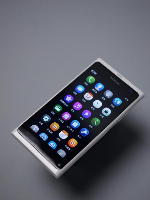 诺基亚竞品优劣势对比(诺基亚的竞争战略分析)