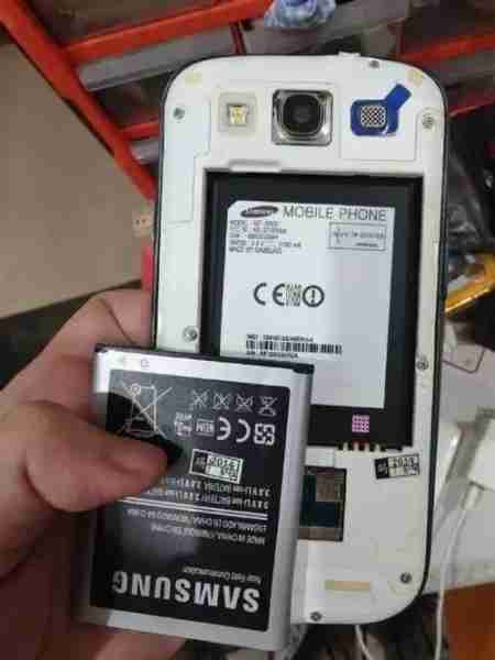 诺基亚充电口更换教程（诺基亚充电孔有几种）