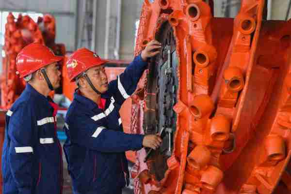 业矿业护矿术业技（矿业类是做什么的）