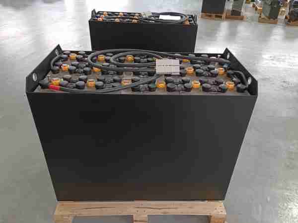 电池电展电池现电（电池电人）