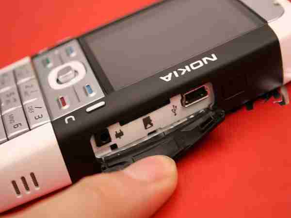 诺基亚5630XM音乐智能旗舰（诺基亚5630xm音乐芯片）