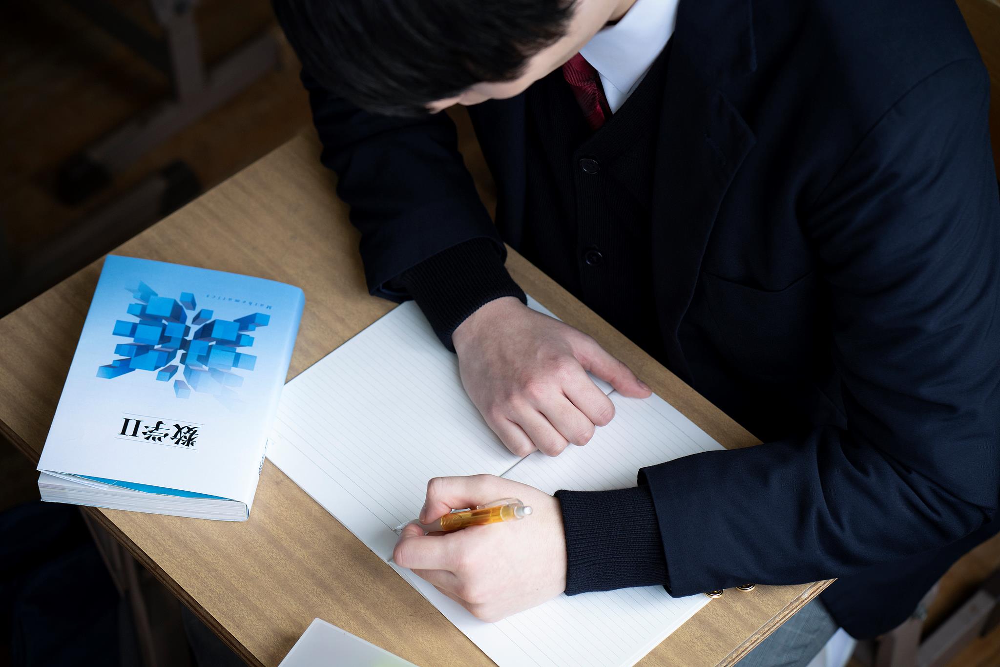 左撇子的优势与劣势_左撇子的优势与劣势左撇子寿命短 左撇子的优势与劣势_左撇子的优势与劣势左撇子寿命短