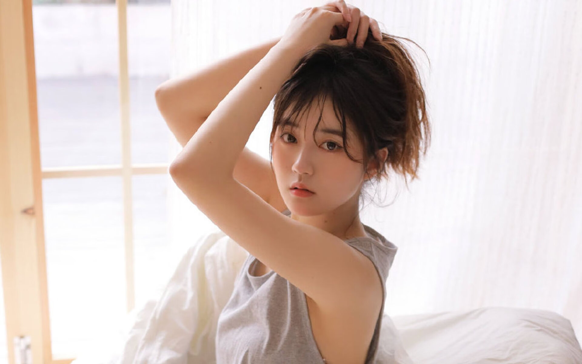 拉加德呼吁合作解决方案_拉加得简介